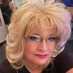 Meet your Posher, Dawn